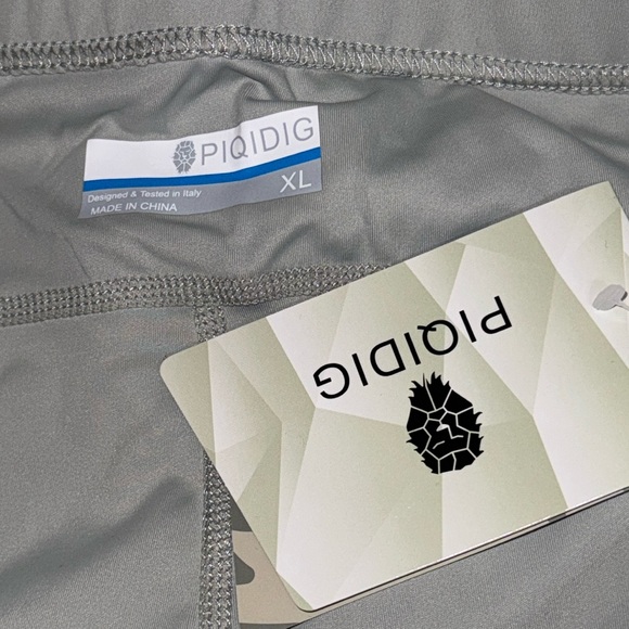 PIQIDIG Compression Workout Leggings Pants with Pockets - Picture 5 of 10